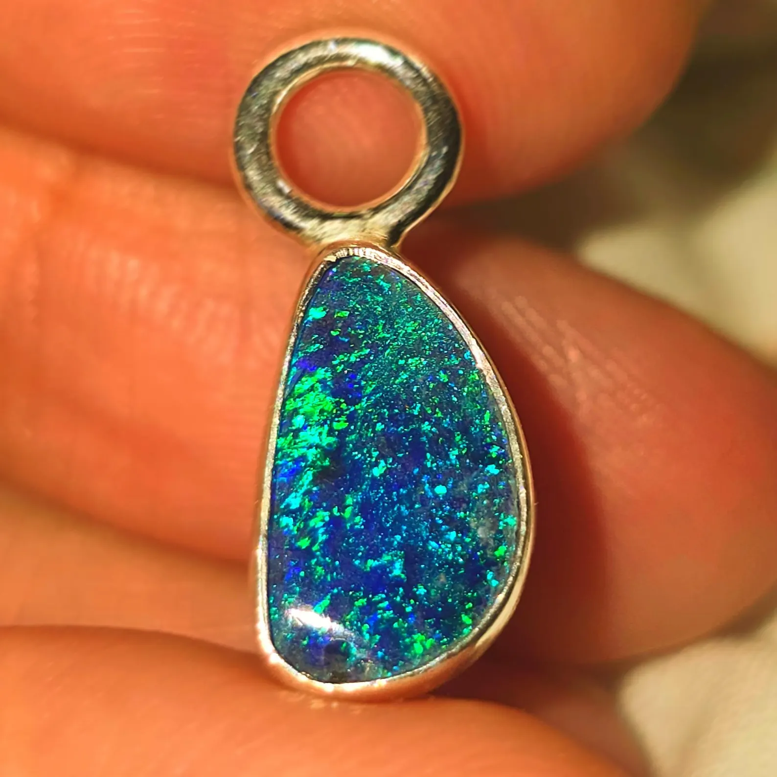 Natural Australian Opal Pendant 925 sterling silver, Opal Doublet 4